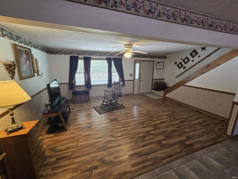 186 Ryan Court Spencer IN 47460