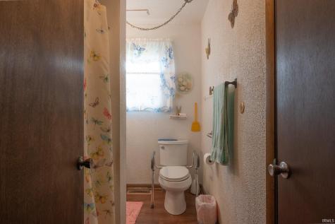 2439 S 600 E Marion IN 46953