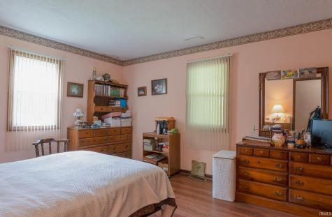 2439 S 600 E Marion IN 46953