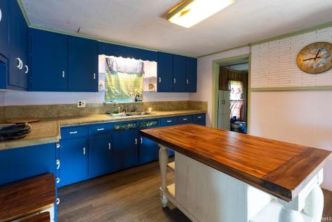 81 N 1150 E Idaville IN 47950