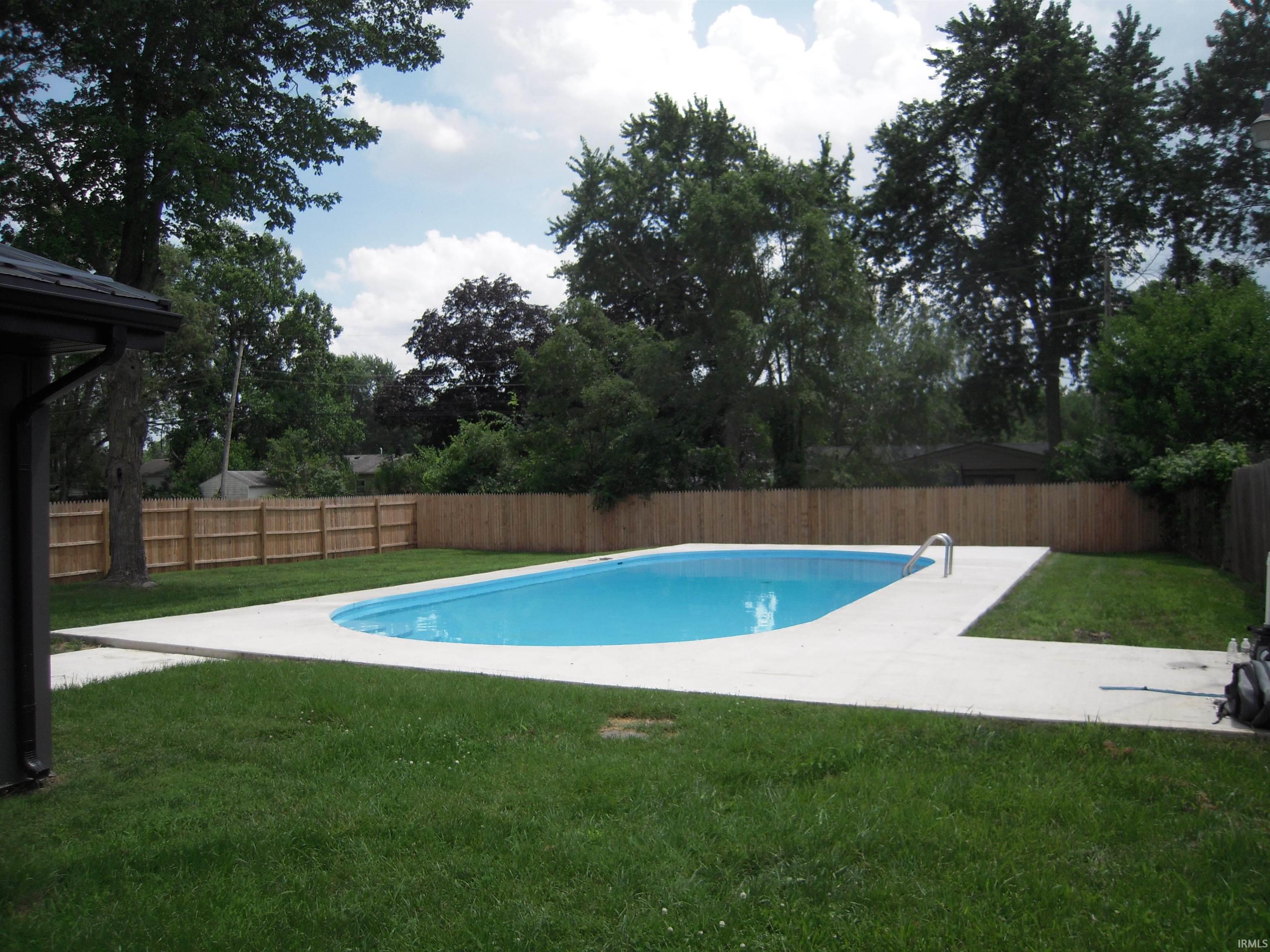 28880 County Road 16 Elkhart IN 46516
