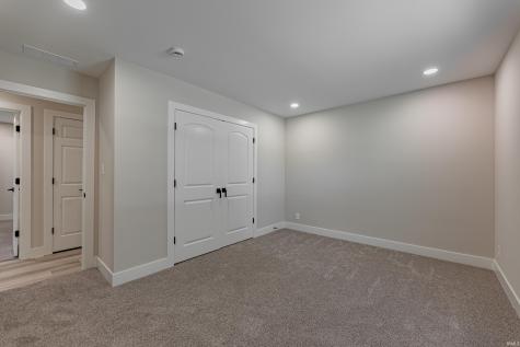 6840 Copperfield Drive Evansville IN 47711