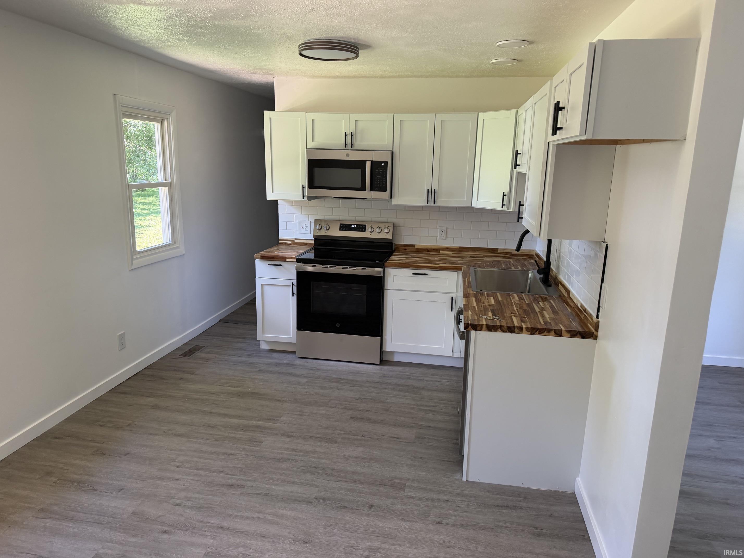 509 Jackson Heights Road Plymouth IN 46563