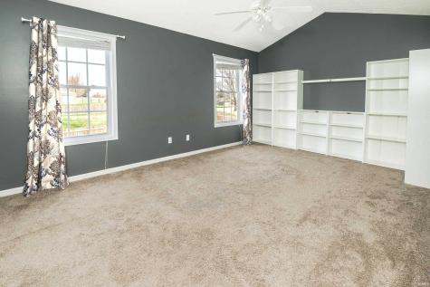 7102 W Pinnacle Drive Bloomington IN 47404