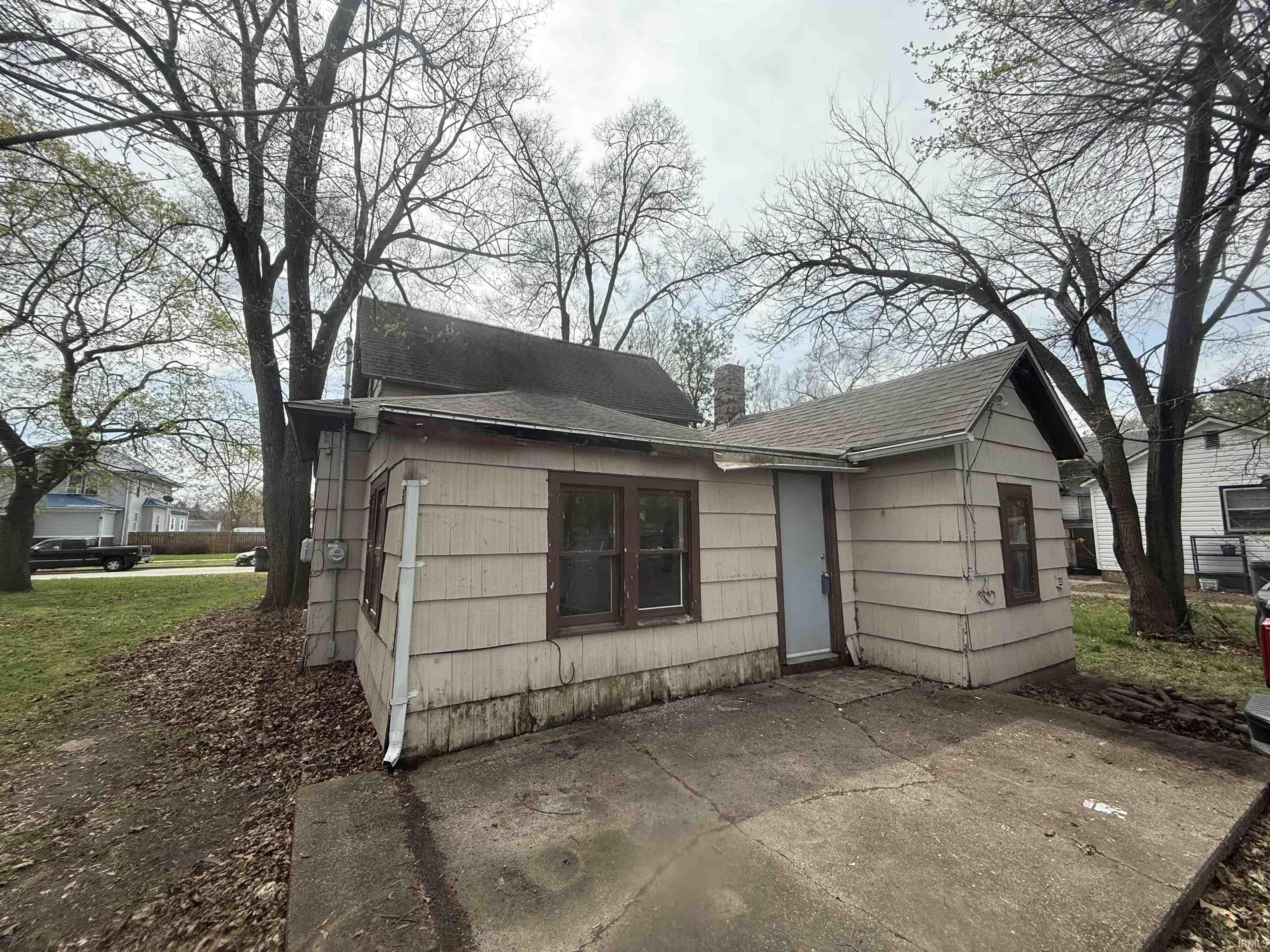 810 W Wolf Avenue Elkhart IN 46516