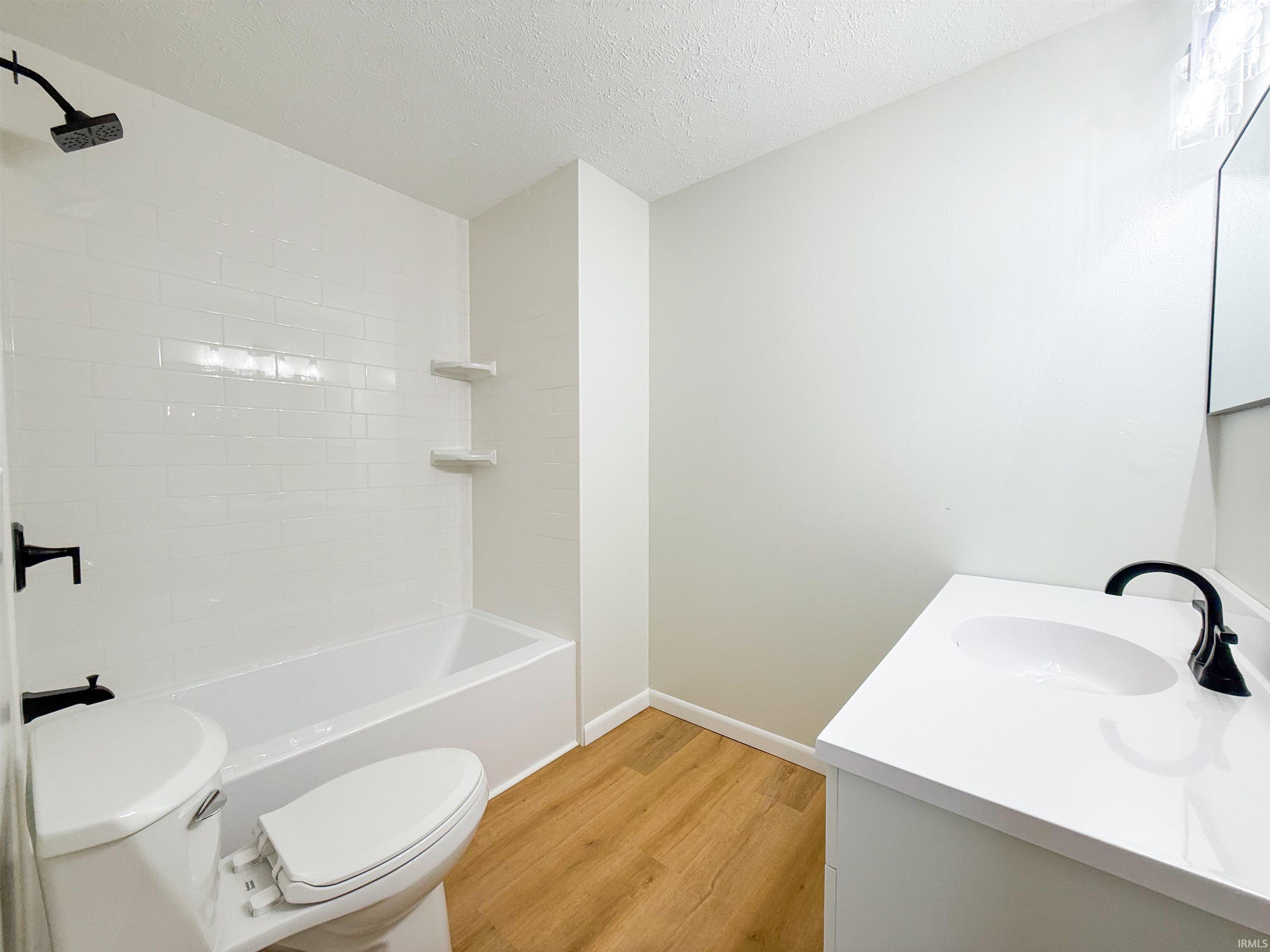23088 Janiper Drive Elkhart IN 46517