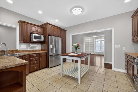 2909 E Kylie Court Bloomington IN 47401