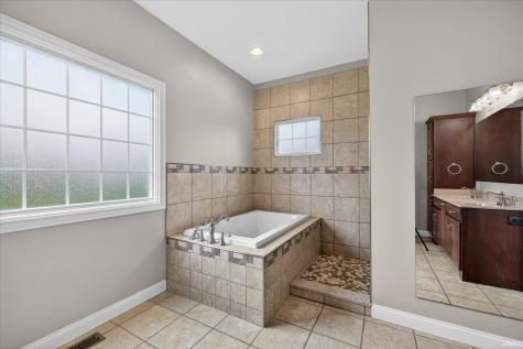 2909 E Kylie Court Bloomington IN 47401