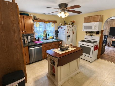 618 East Street Monticello IN 47960
