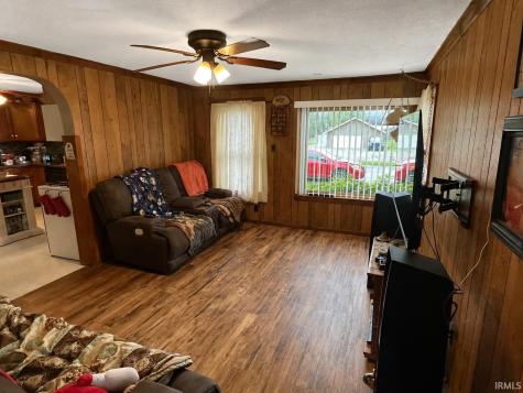 618 East Street Monticello IN 47960