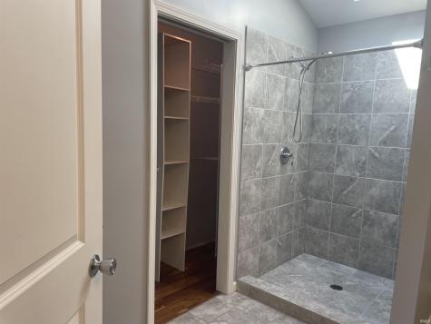 406 Northfield Lane Valparaiso IN 46383