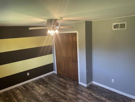 406 Northfield Lane Valparaiso IN 46383