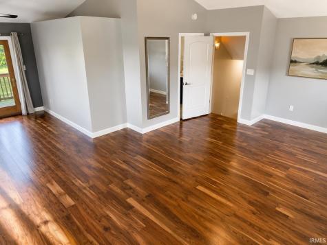 406 Northfield Lane Valparaiso IN 46383