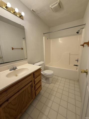 5182 Highland Cove Court Monticello IN 47960