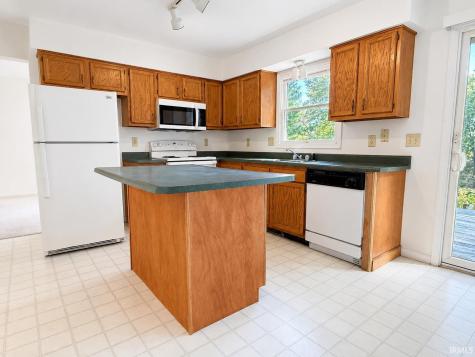 5182 Highland Cove Court Monticello IN 47960
