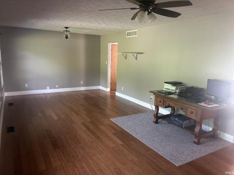 6737 N Bottom Road Bloomington IN 47404
