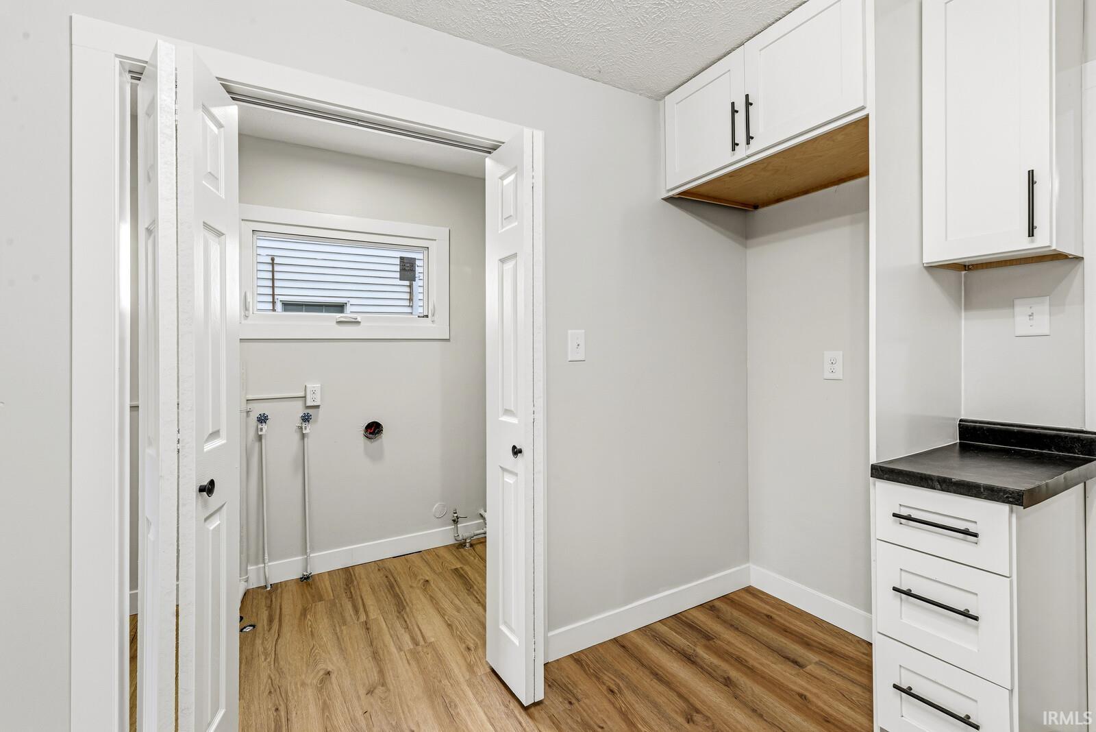 1611 E 4th Street Mishawaka IN 46544