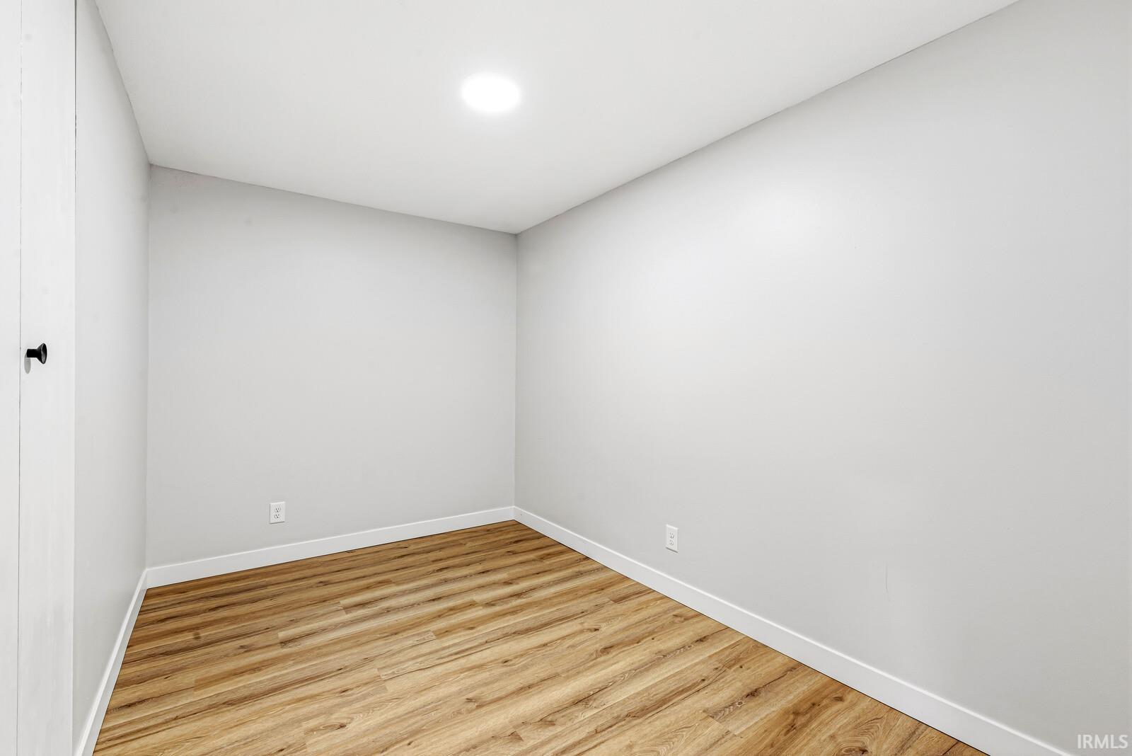 1611 E 4th Street Mishawaka IN 46544