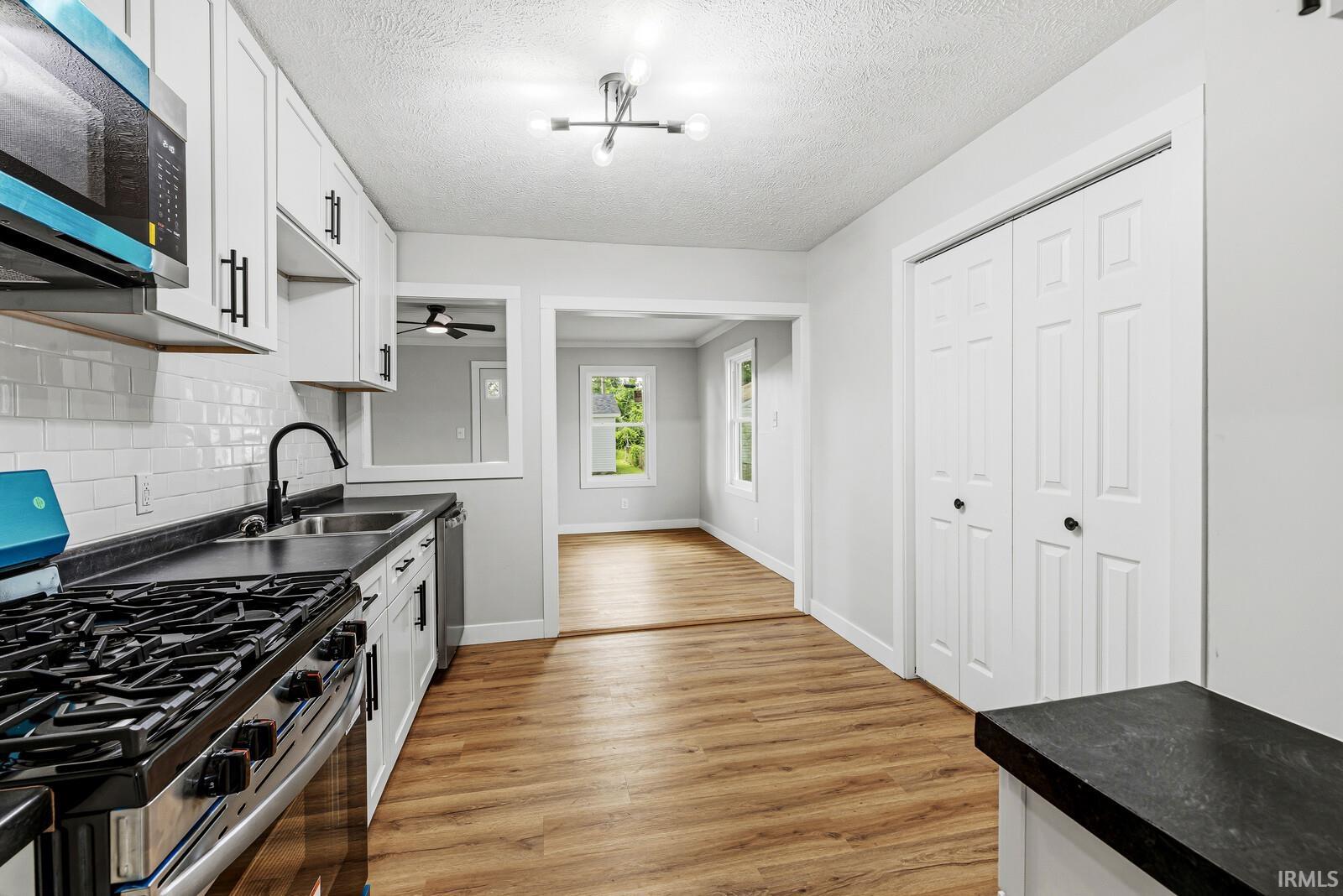 1611 E 4th Street Mishawaka IN 46544
