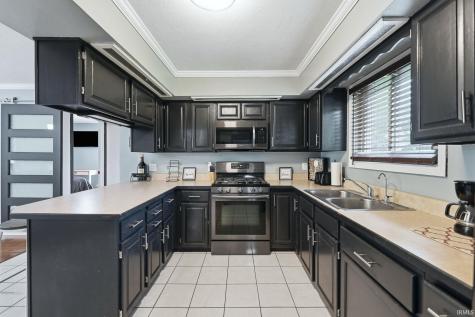 5880 N 170 Road Howe IN 46746