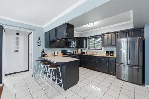 5880 N 170 Road Howe IN 46746
