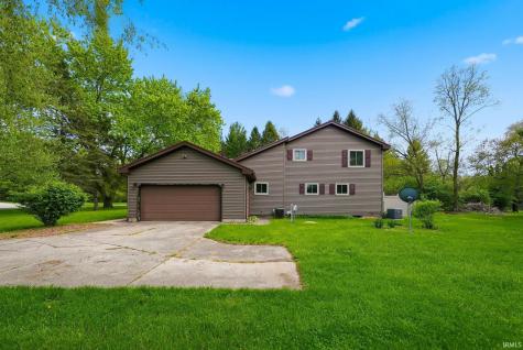 5880 N 170 Road Howe IN 46746