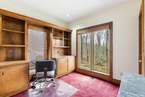 1927 S Hadley Road Fort Wayne IN 46804
