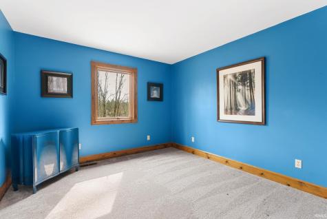 1927 S Hadley Road Fort Wayne IN 46804
