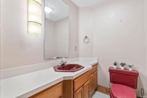 1927 S Hadley Road Fort Wayne IN 46804