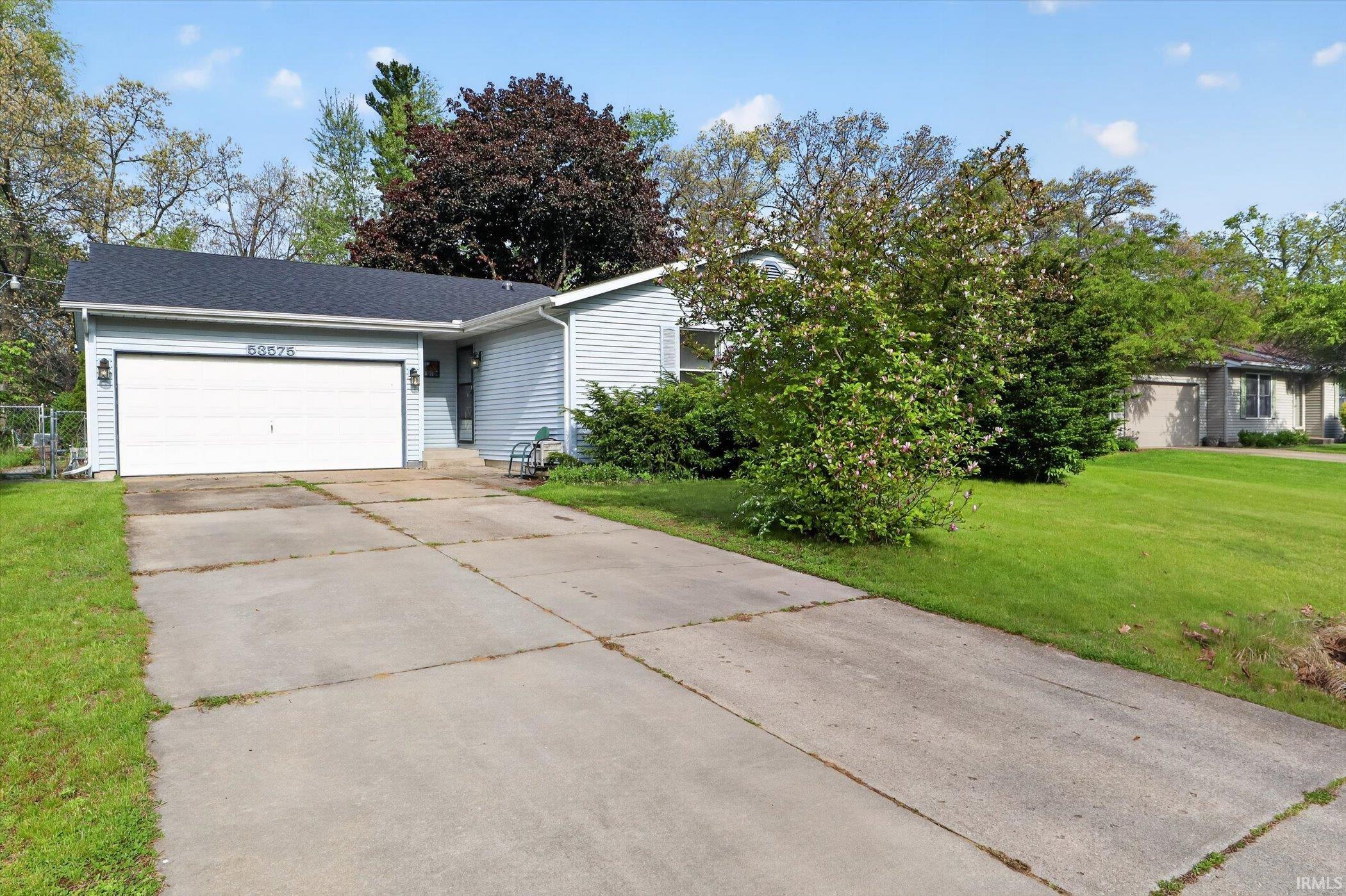 53575 Hyde Park Drive Bristol IN 46507