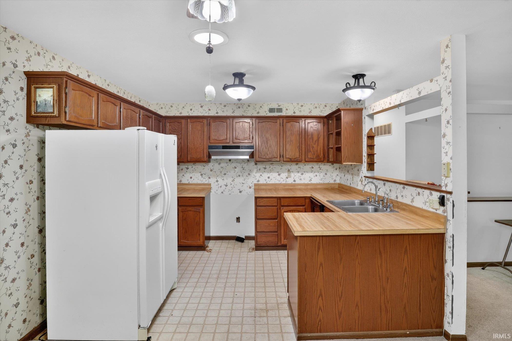 53575 Hyde Park Drive Bristol IN 46507