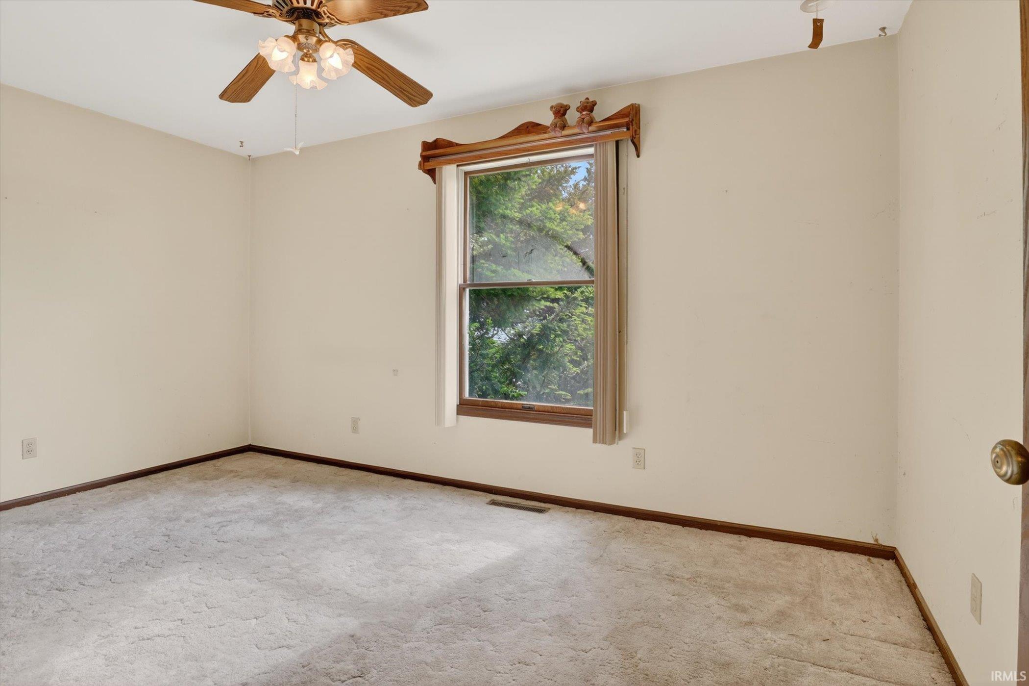 53575 Hyde Park Drive Bristol IN 46507