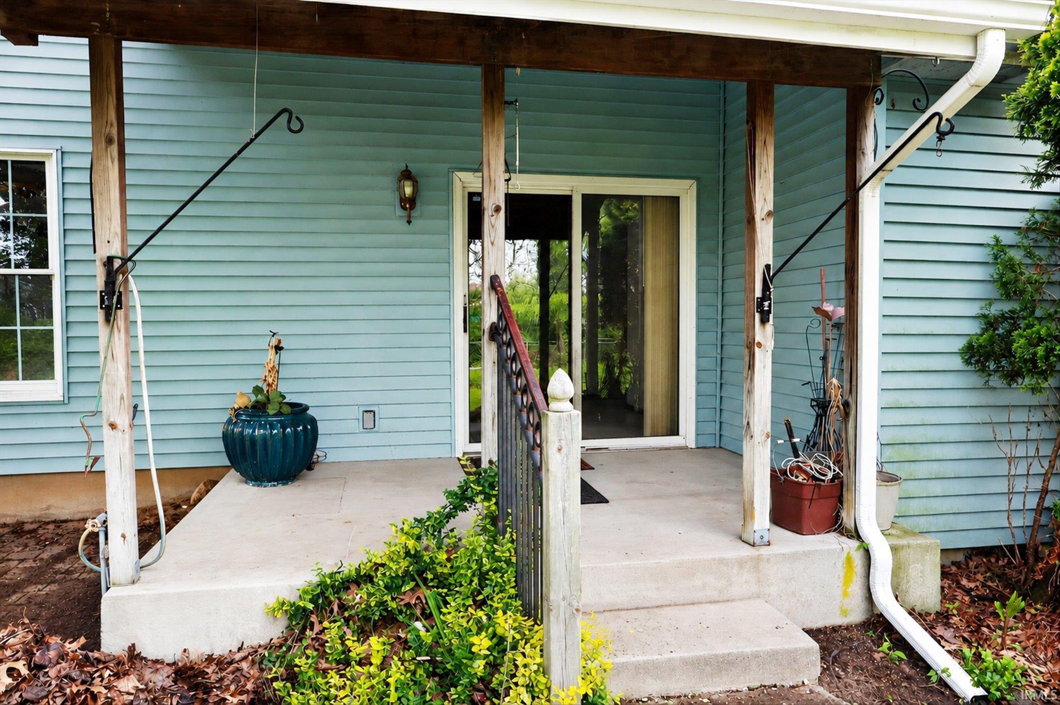 53575 Hyde Park Drive Bristol IN 46507