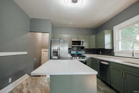 1042 Bellemeade Avenue Evansville IN 47714