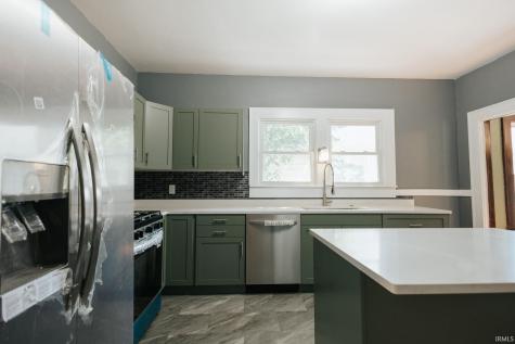 1042 Bellemeade Avenue Evansville IN 47714