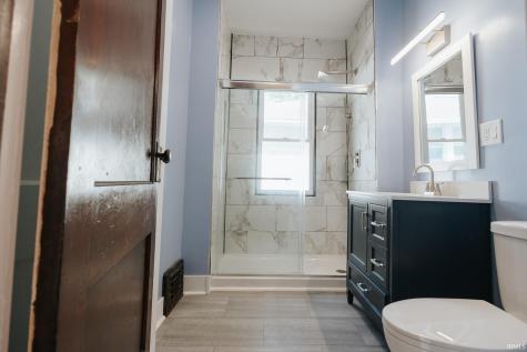 1042 Bellemeade Avenue Evansville IN 47714