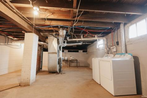 1042 Bellemeade Avenue Evansville IN 47714