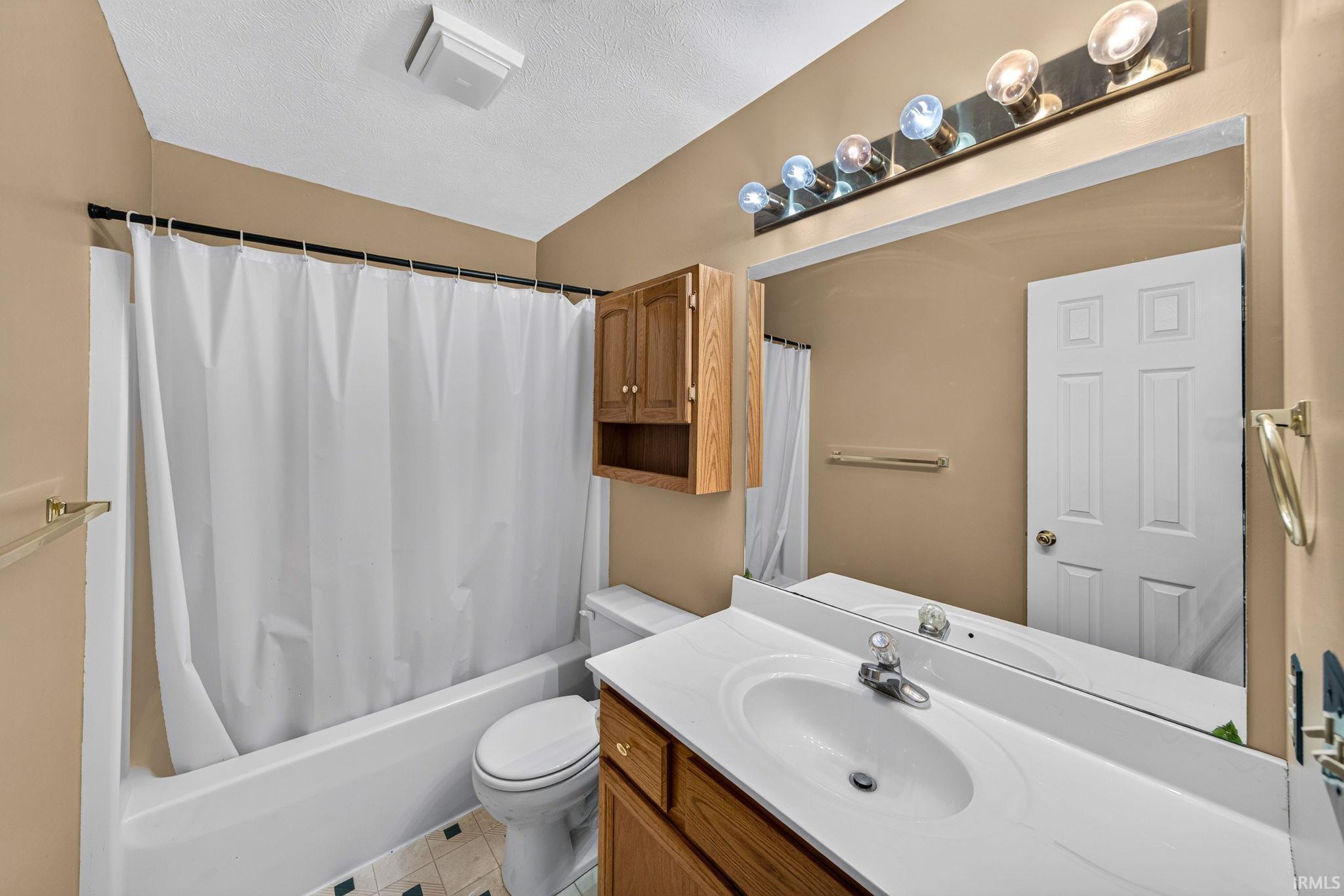 10374 Sunview Drive Osceola IN 46561