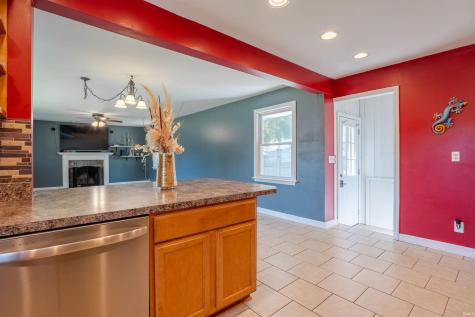 2153 Adams Avenue Evansville IN 47714