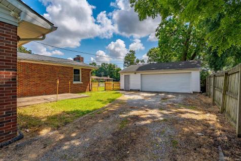 2153 Adams Avenue Evansville IN 47714