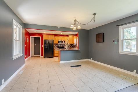 2153 Adams Avenue Evansville IN 47714