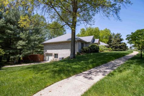 1512 E Wingfield Drive Bloomington IN 47401