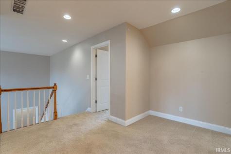 8950 Windham Court Evansville IN 47725