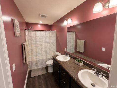 1112 Mayrock Drive Fort Wayne IN 46818