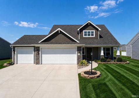 1112 Mayrock Drive Fort Wayne IN 46818