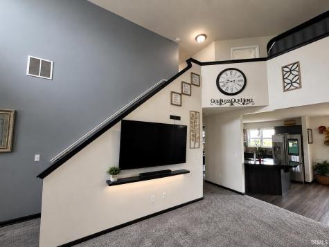 1112 Mayrock Drive Fort Wayne IN 46818