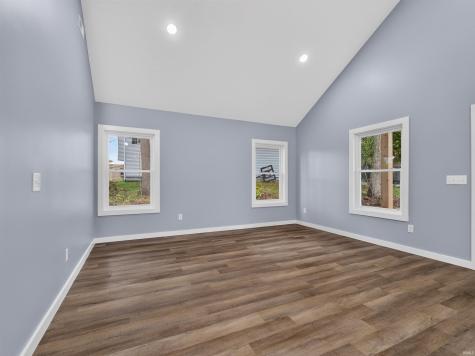 4403 Eagledale Court Fort Wayne IN 46816
