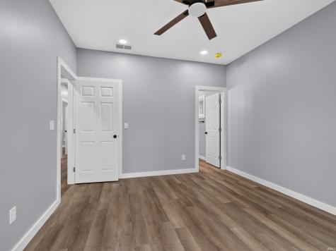 4403 Eagledale Court Fort Wayne IN 46816