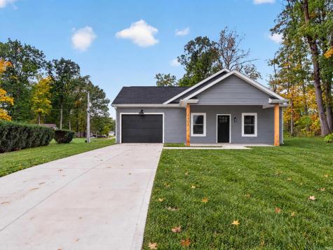 4403 Eagledale Court Fort Wayne IN 46816