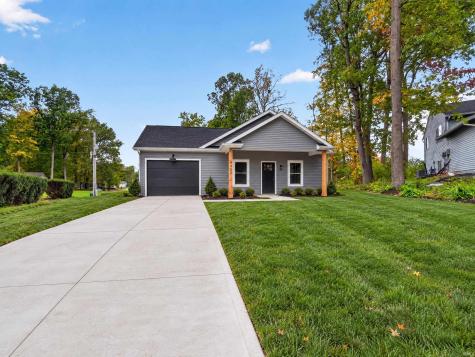 4403 Eagledale Court Fort Wayne IN 46816